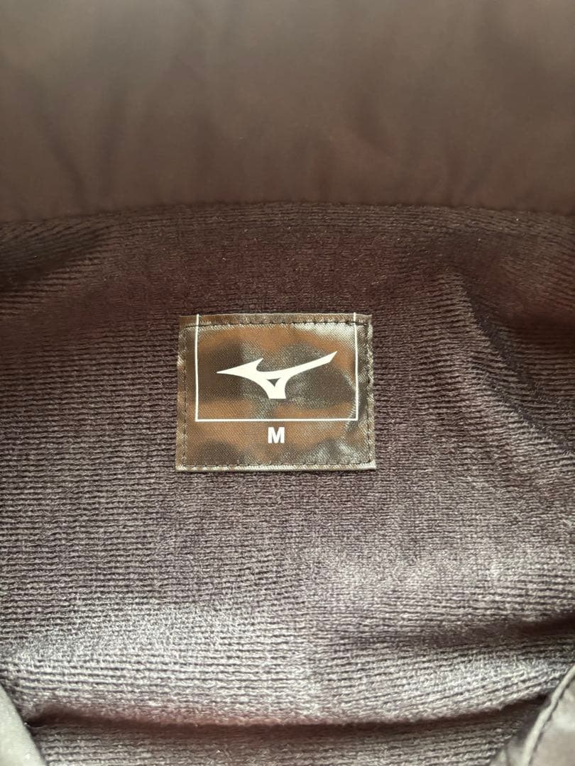 （未使用）ミズノ　ブレスサーモウィンドブレーカー