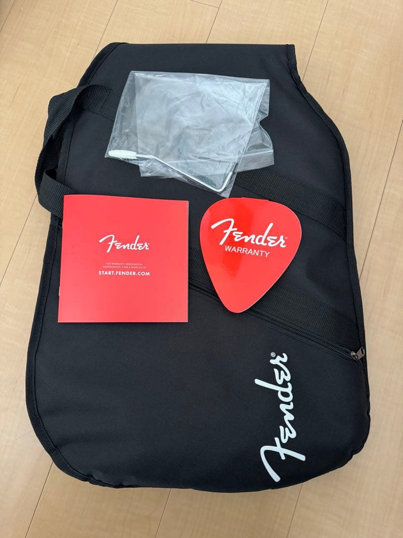 ギター Fender Japan HYBRID II strat indigo trns