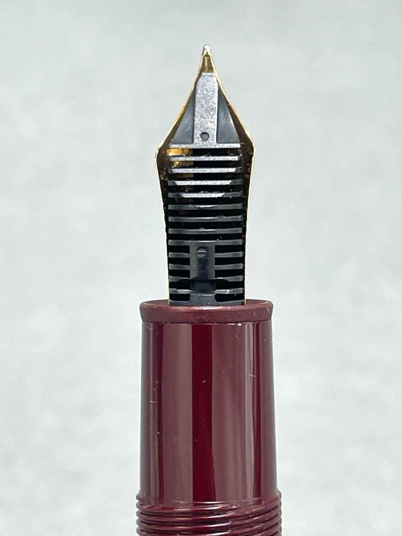 モンブラン マイスターシュテュック 146 万年筆 ボルドー F