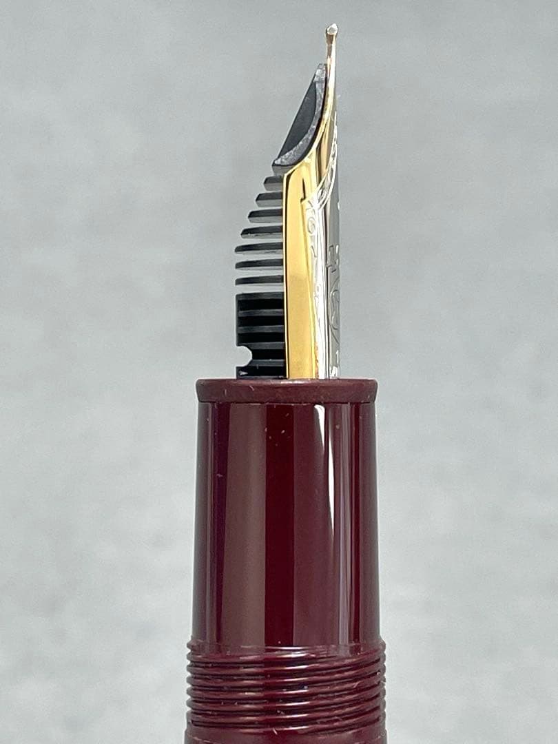 モンブラン マイスターシュテュック 146 万年筆 ボルドー F