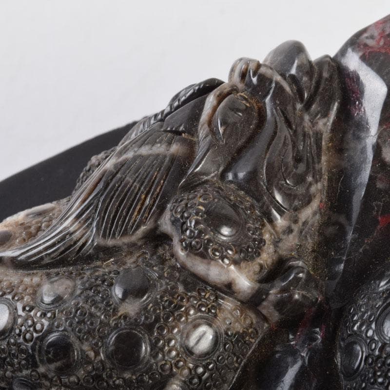 中国　玉石鶏血石彫刻　神獣　置物　唐木台付　C　9211