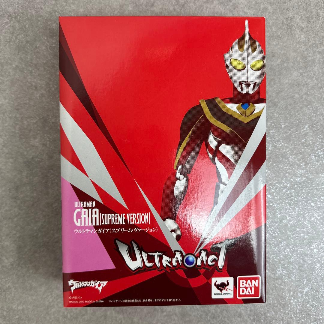 ★新品★ ウルトラマンガイア ウルトラアクト BANDAI フィギア おもちゃ