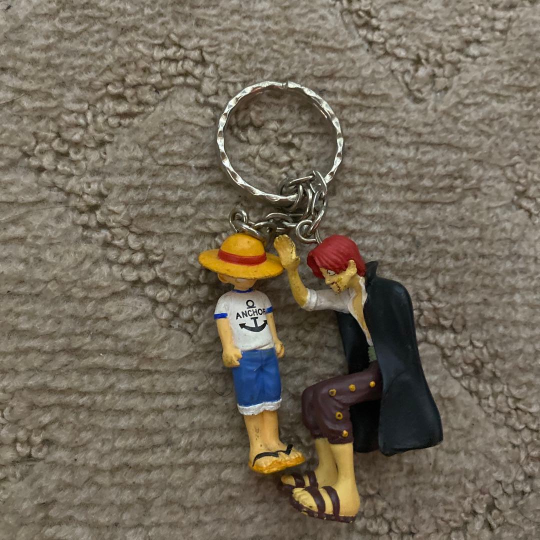 ルフィとシャンクス キーホルダー　昔の