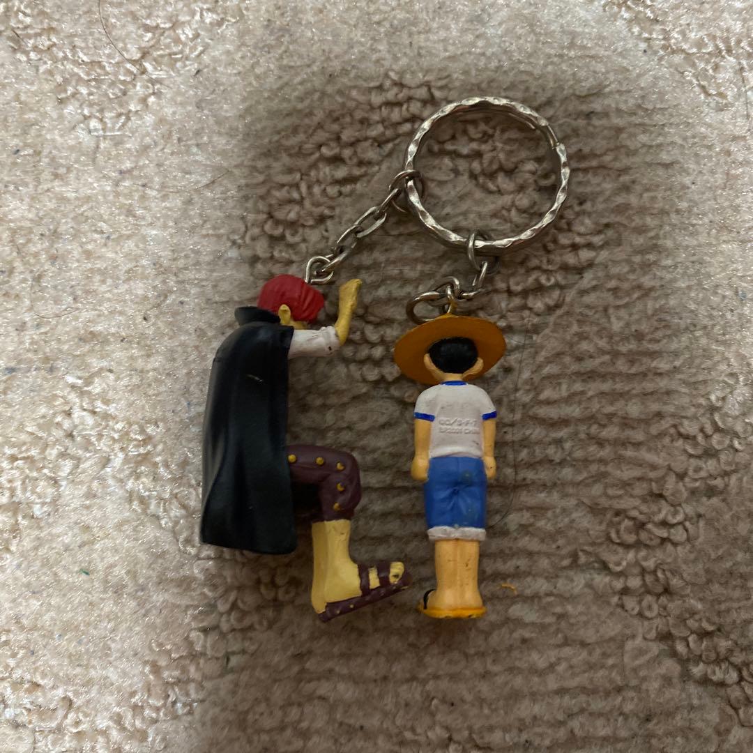 ルフィとシャンクス キーホルダー　昔の