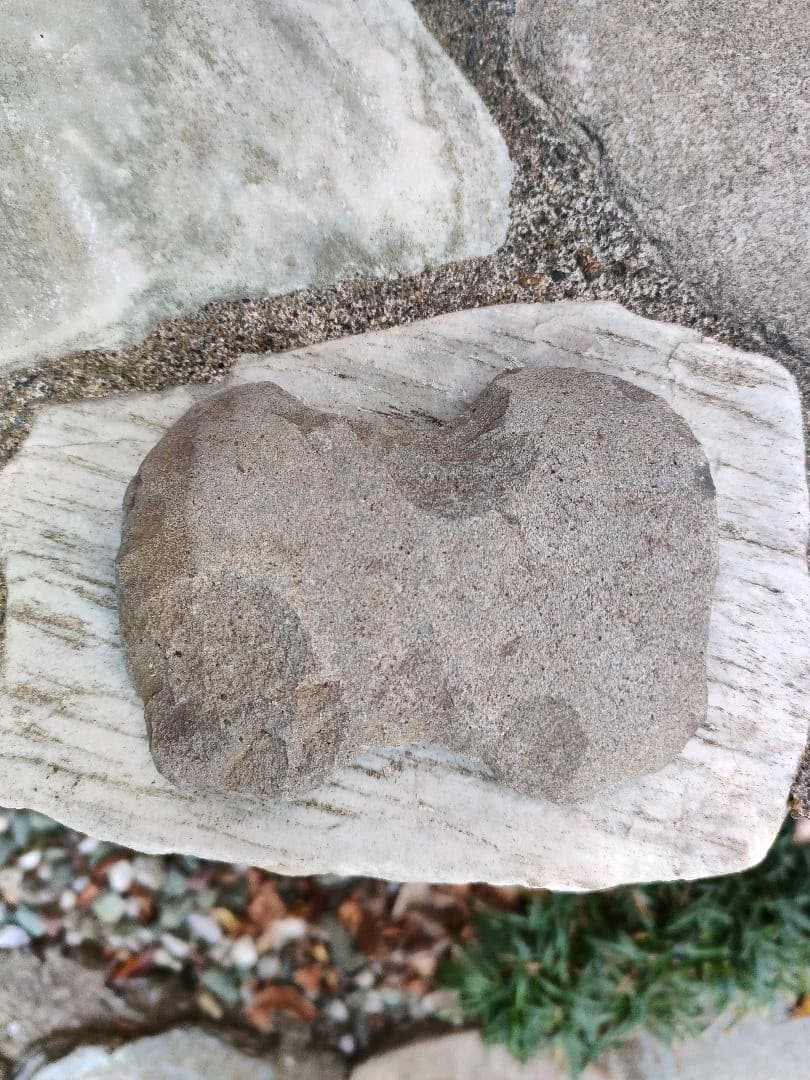 石斧　石器　分銅型？　縄文時代？？