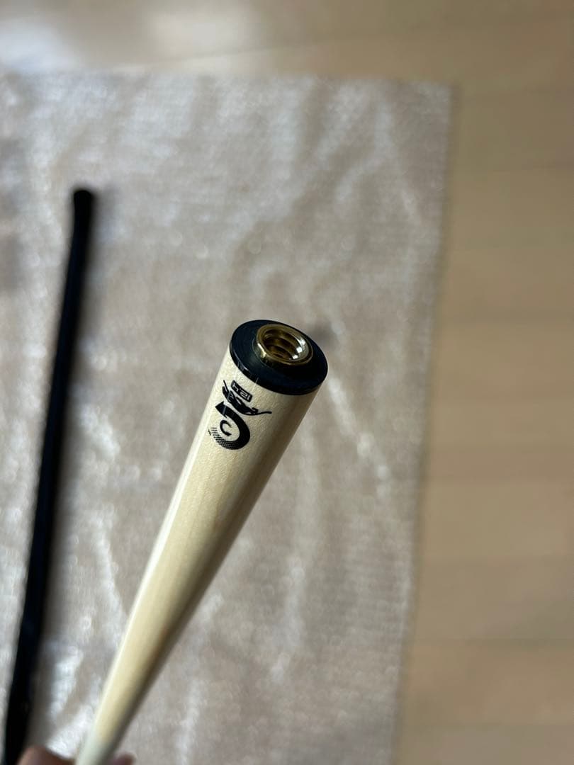美品　ビリヤードキュー　predator プレデター Centro シャフト
