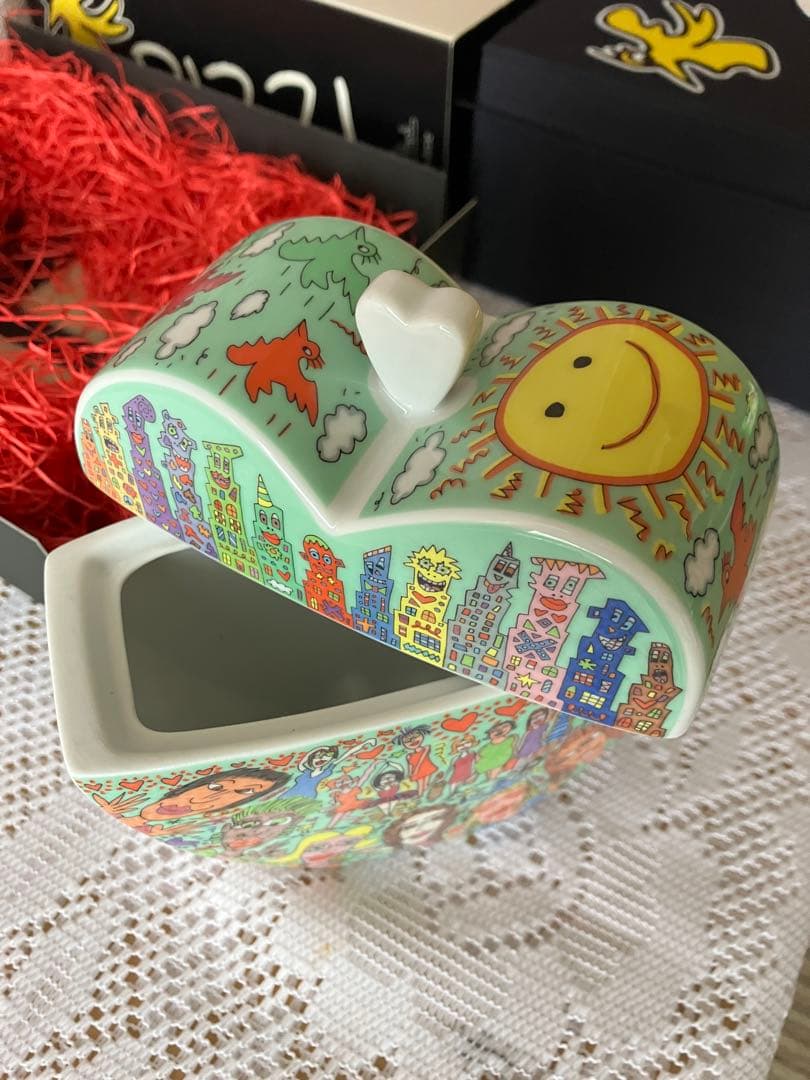 ジェームスリジィRizzoli ハート型陶器ボックス