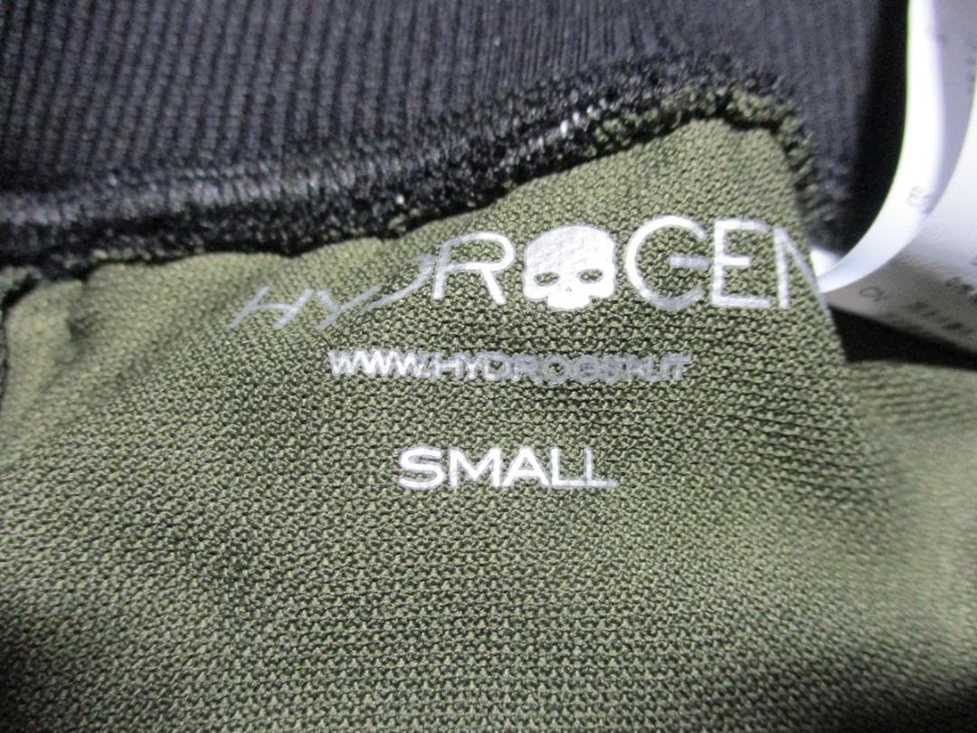 【ハイドロゲン・テニス】テック・ショート・パンツGR★S★正規代理店★送料無料