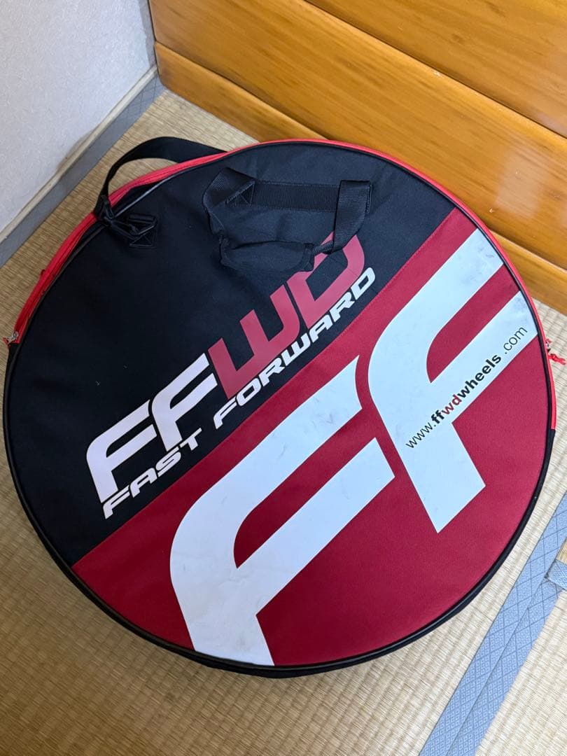 6/30まで限定出品！爆音！FFWD F6R カーボンホイール　専用ケース付き