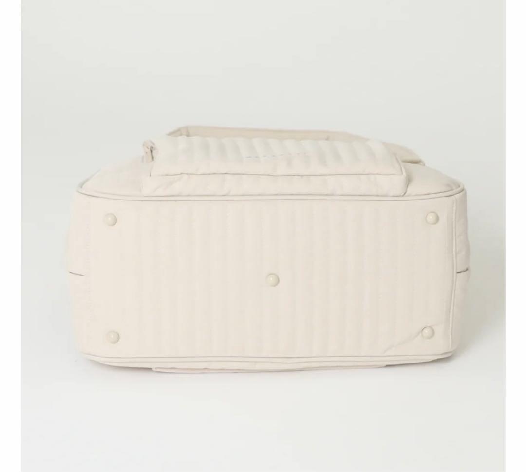 美品！moncheri スリングバッグ