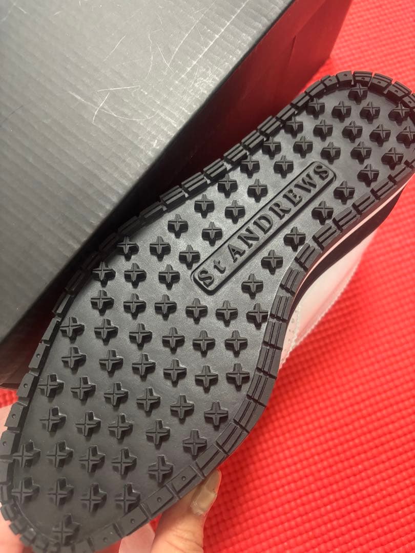 値下げ　新品 セントアンドリュース スパイクレスゴルフシューズ
