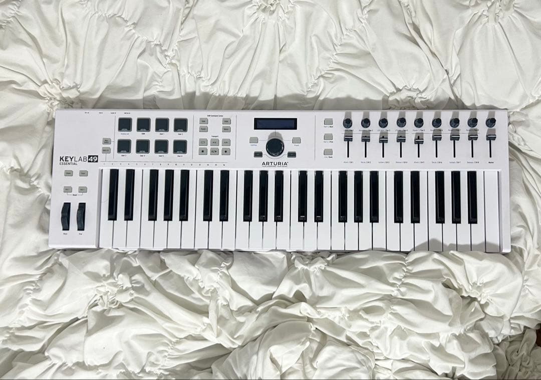 Arturia MIDIキーボード KeyLab Essential 49