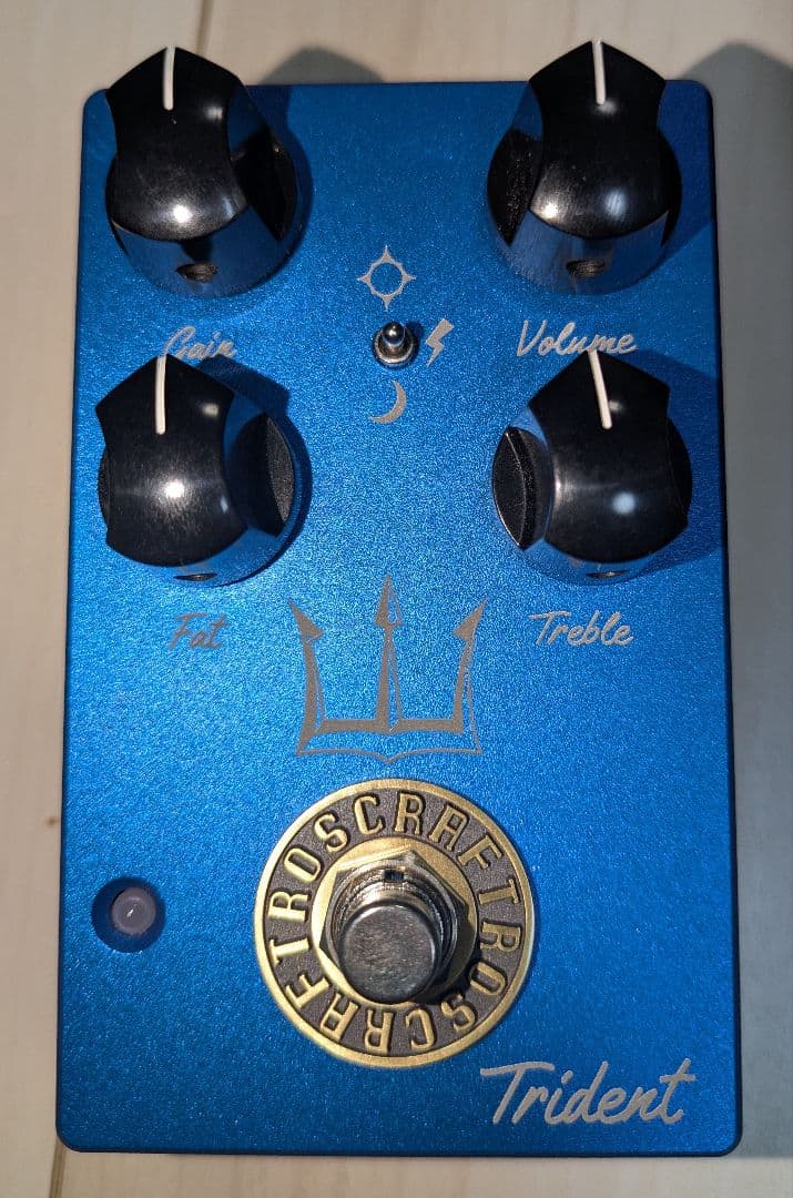 ギター Craftrros Trident