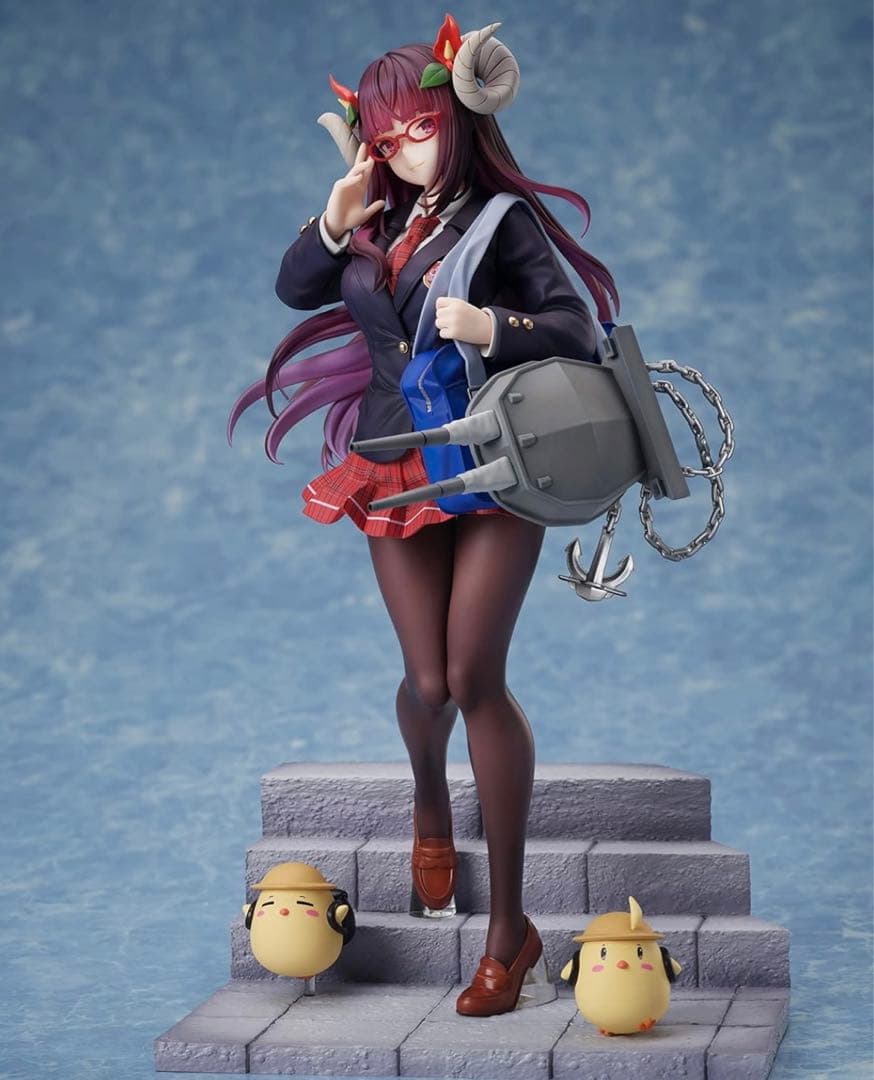 駿河 文化系なんだからっver. 1/7スケールフィギュア アズールレーン。