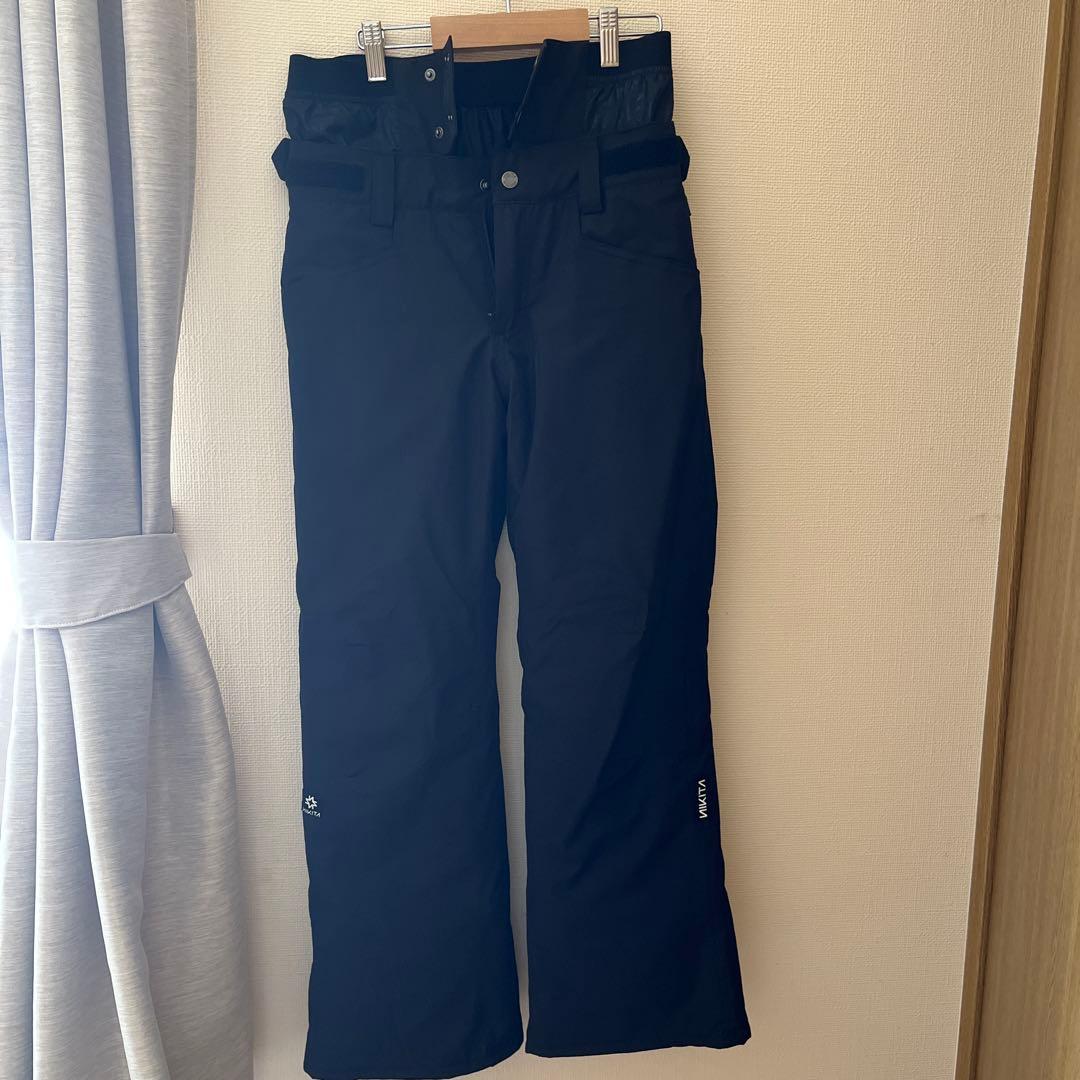 NIKITA ニキータ 女性用スキーウェア 上下セット