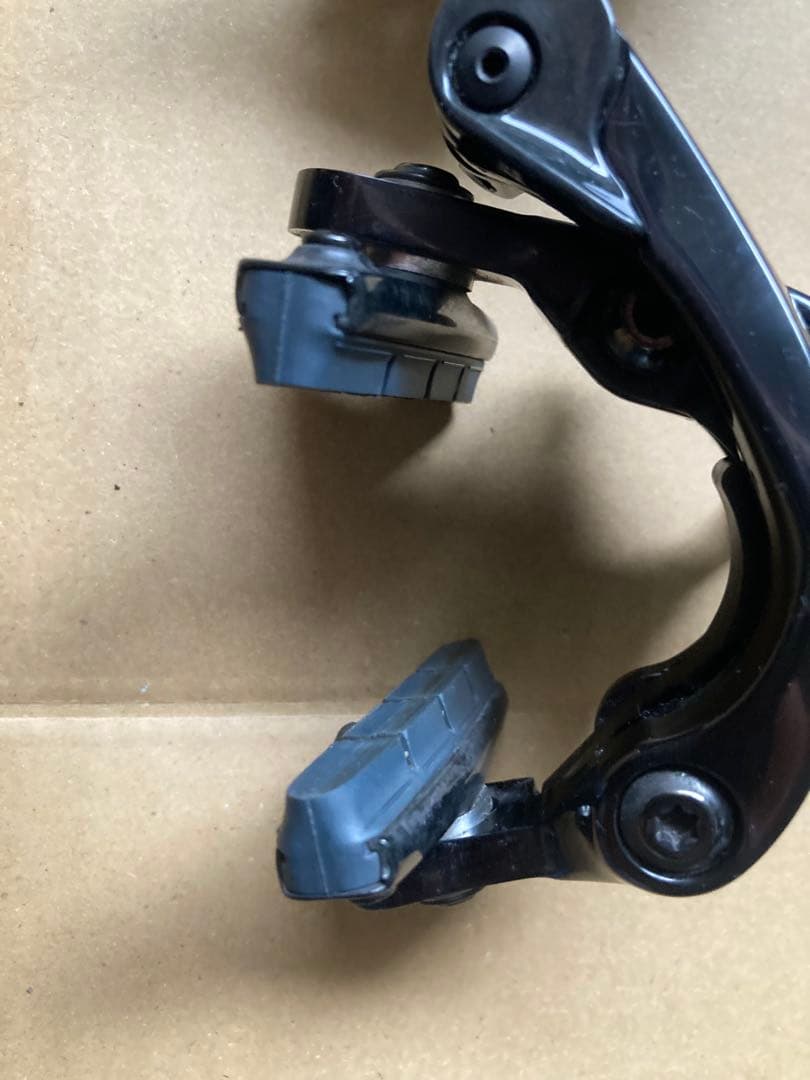 r9100 リムブレーキ キャリパー 前後 デュラエース　値下げ