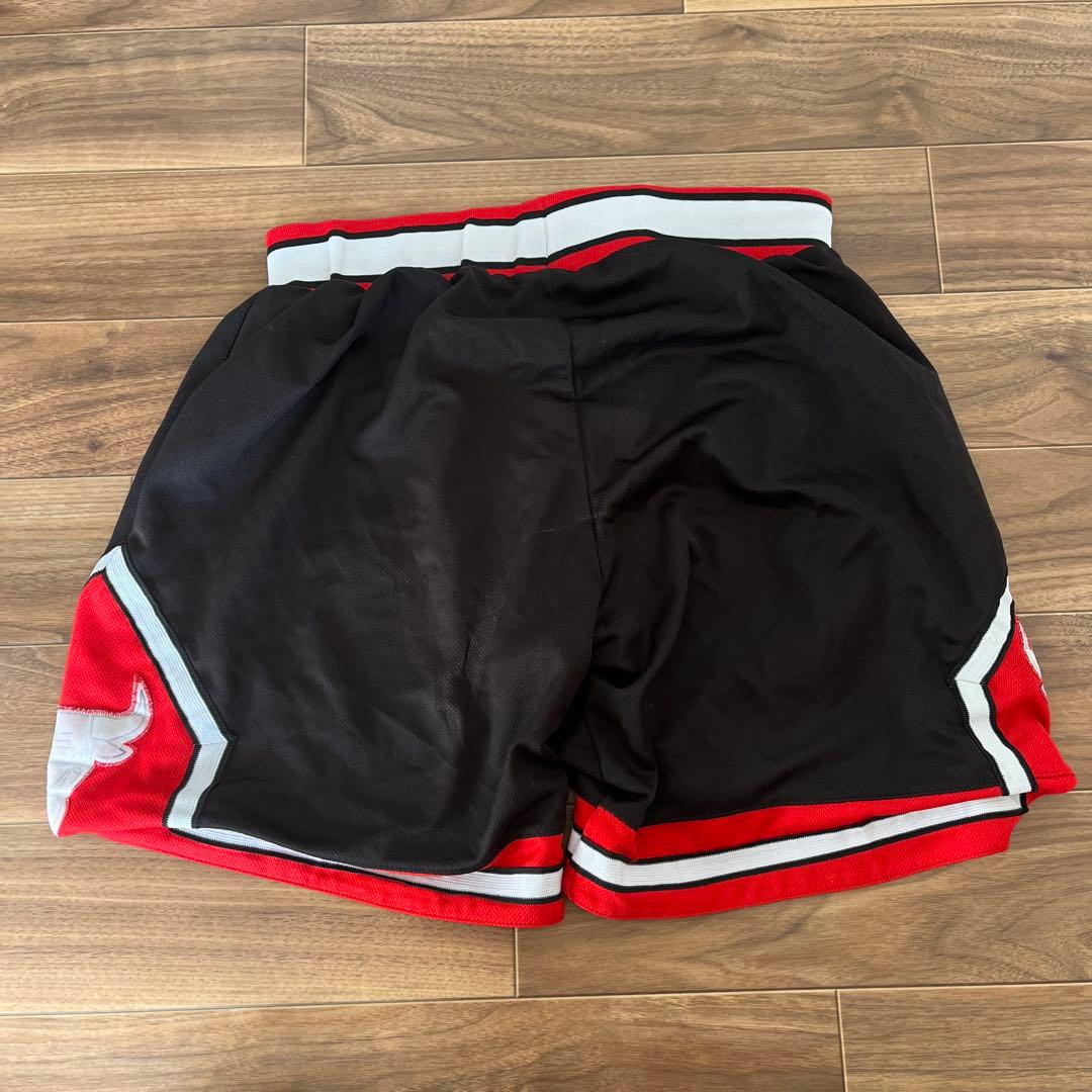 Nike シカゴ・ブルズ バスケットボールパンツ S 黒/赤