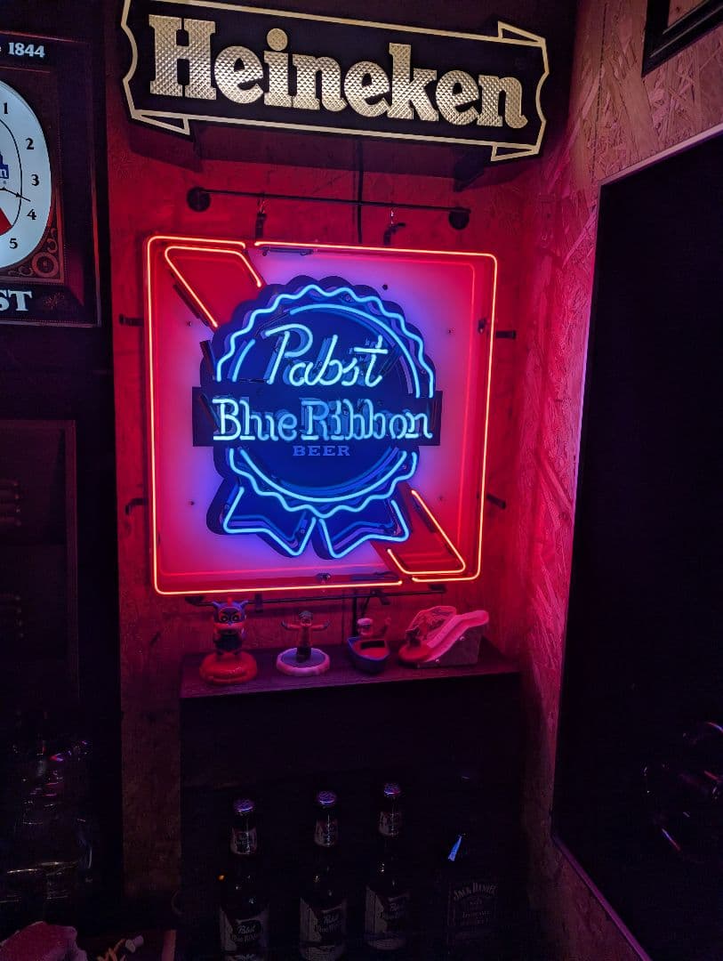 Pabst Blue Ribbon　ネオンサイン