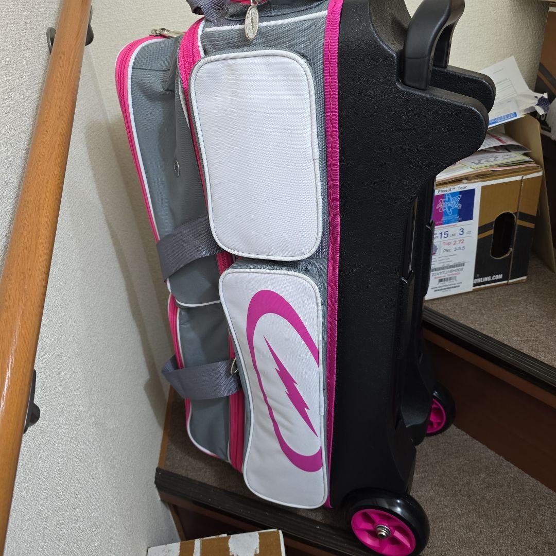 日本未発売ストーム３個入れバッグ女性にオススメです❗売り切り価格❗