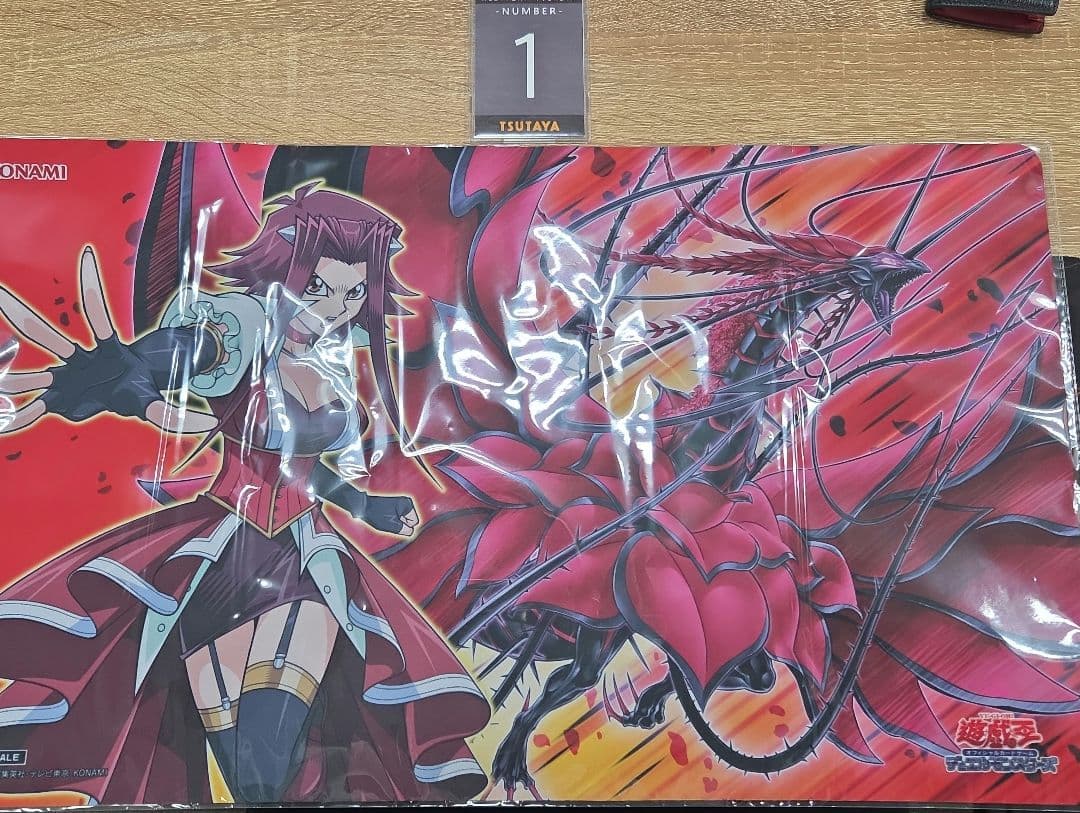遊戯王　十六夜アキ　プレイマット
