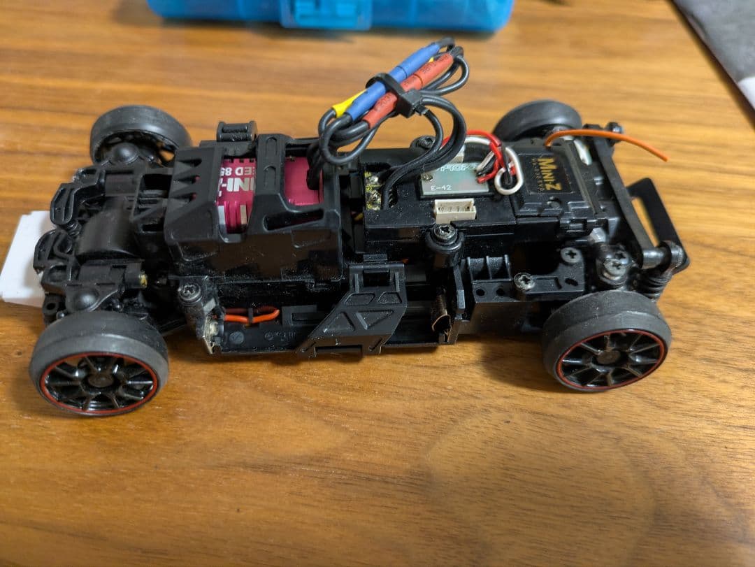 KYOSHO Mini-z MA-030-evo フタバ受信機、ジャイロ付属