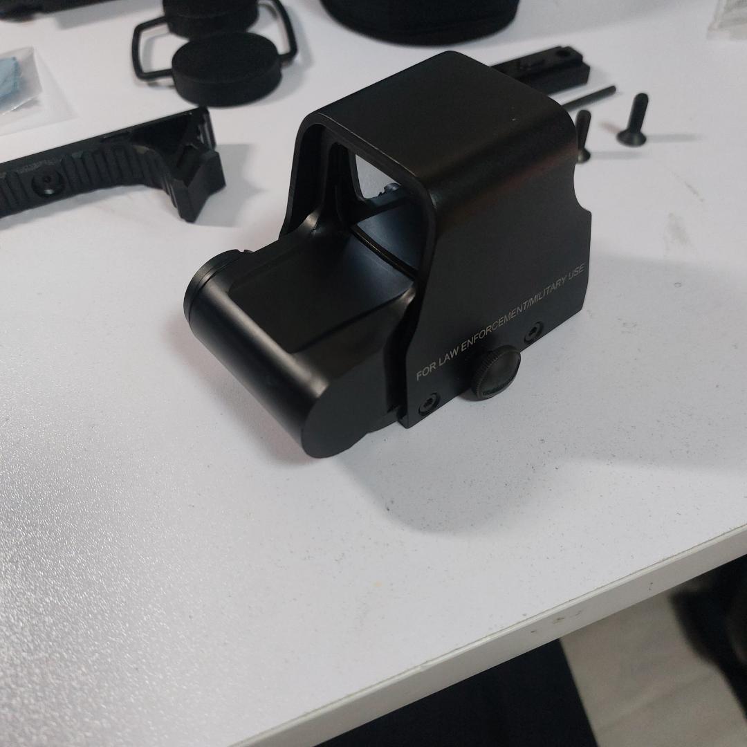 ホロサイト×2　マグニファイア　グリップ