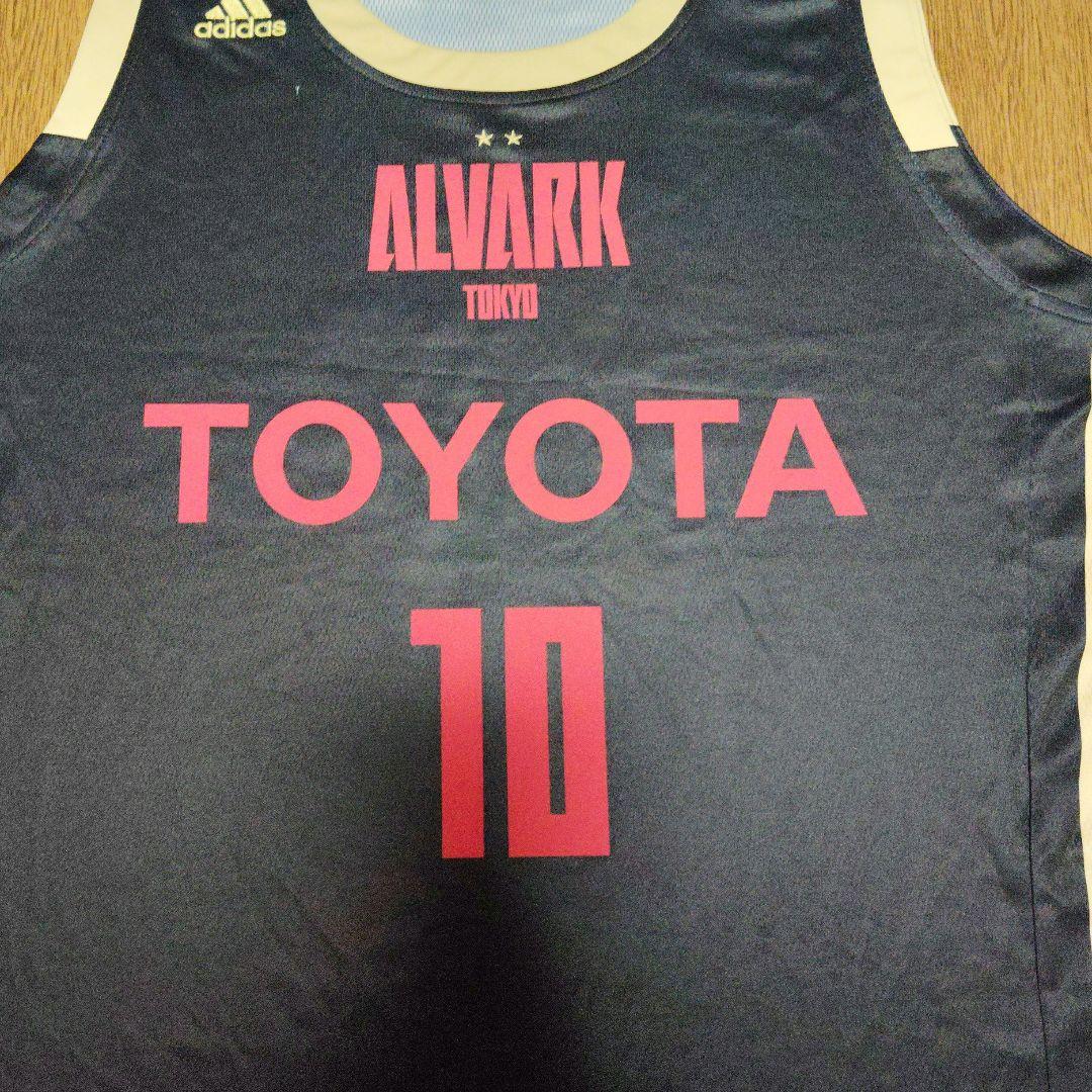 アルバルク東京 10番（ザック・バランスキー選手）　3XO