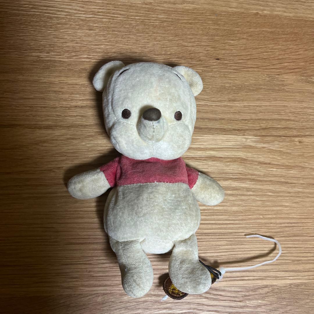 ベージュのクマ ぬいぐるみ