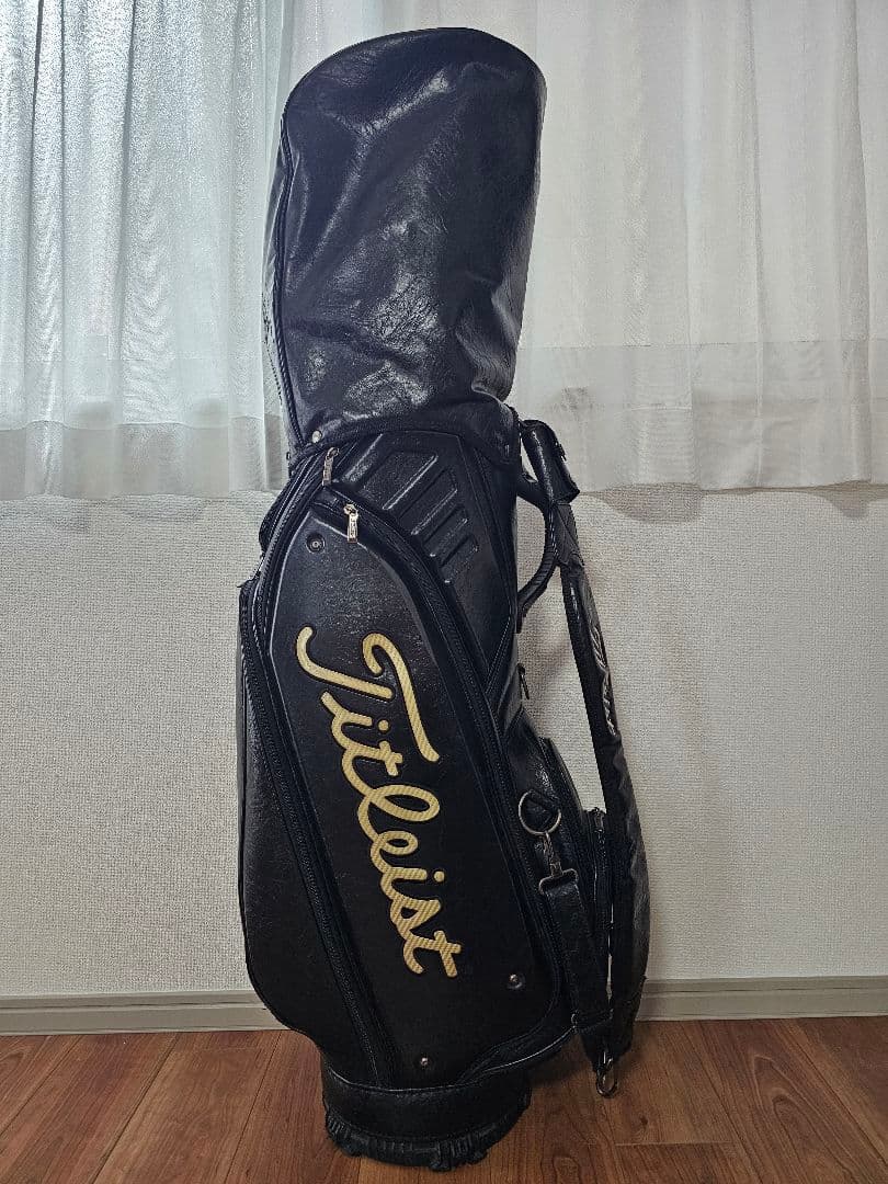 Titleist ブラック キャディバッグ 9.5型