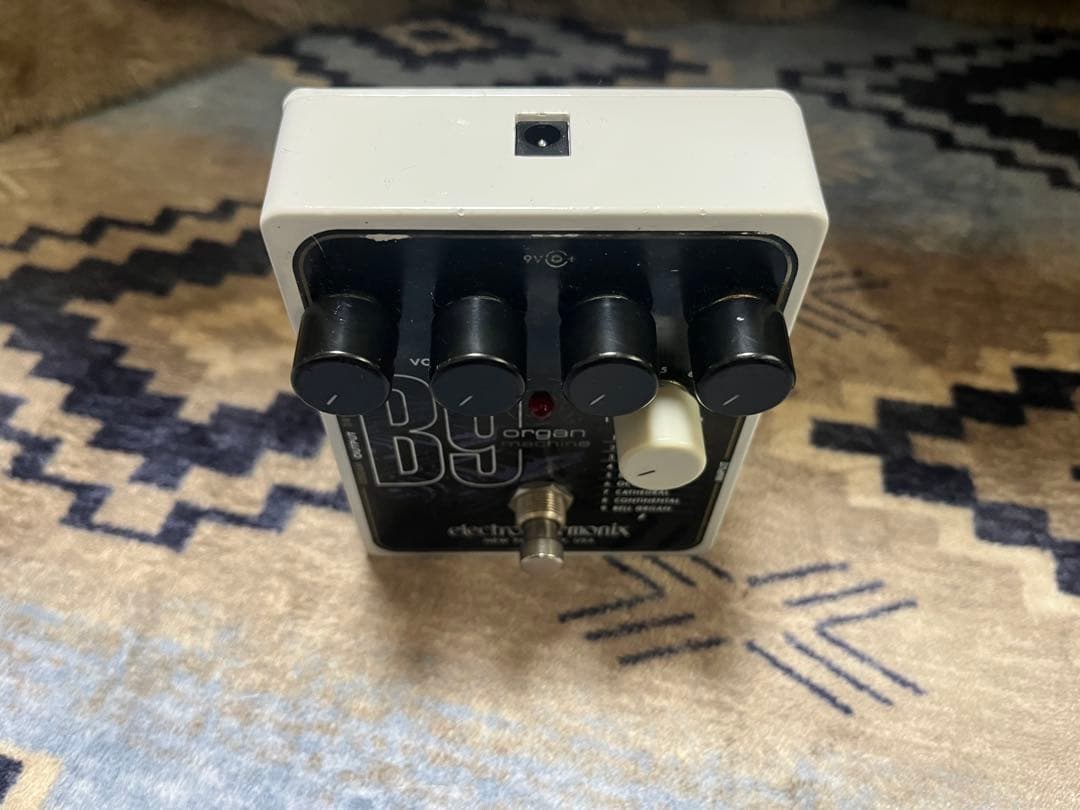 ギター electro harmonics B9