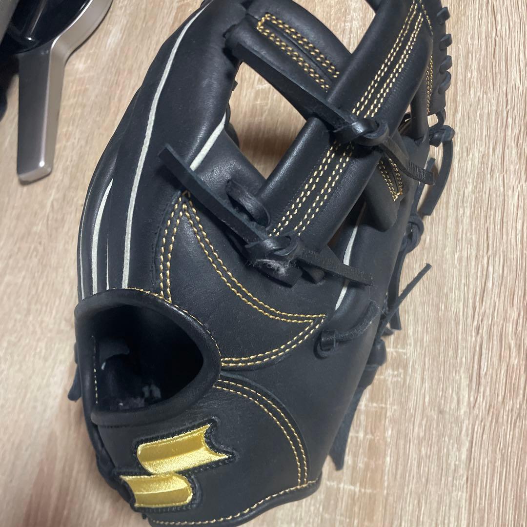 軟式用レザーグローブ 黒 ストライプ