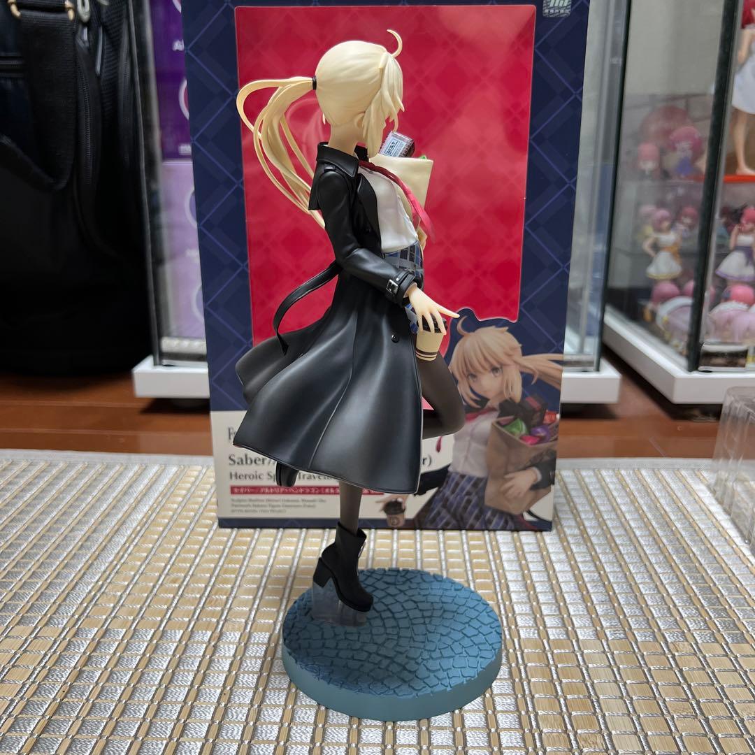セイバー　アルトリア・ペンドラゴンオルタ　英霊旅装フィギュア　Fate