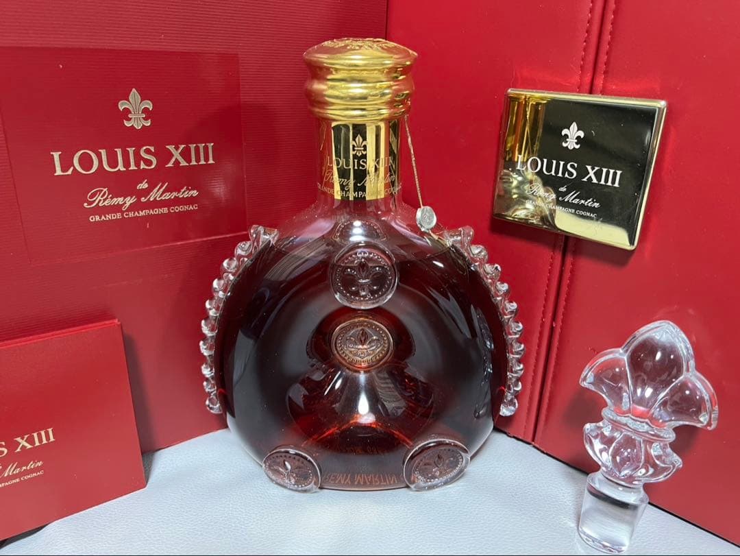 レミーマルタン ルイ13世 バカラ　替栓・冊子・化粧箱・外箱付！未開封　正規品