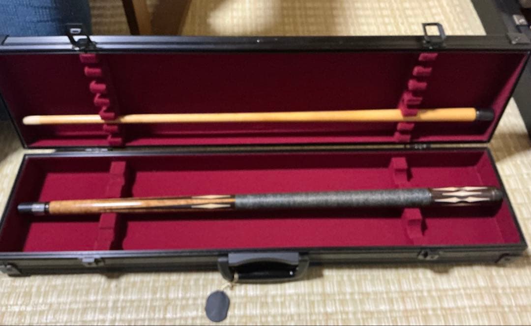 Mezz Cues ビリヤードキュー