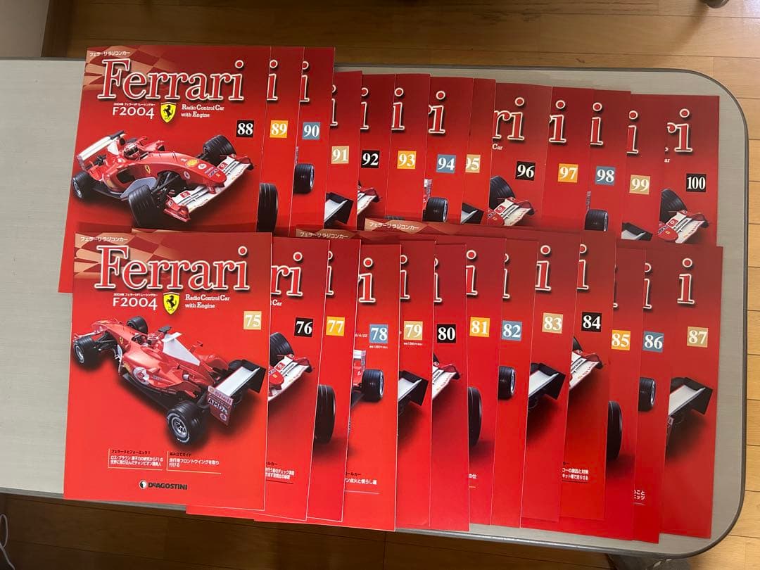 ディアゴスティーニ　フェラーリラジコンカーF2004