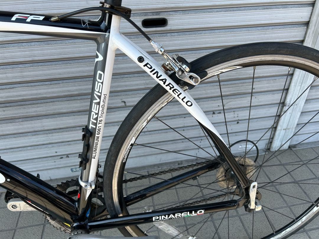 PINARELLO TREVISO 700cc 外装16段変速 フレームアルミ