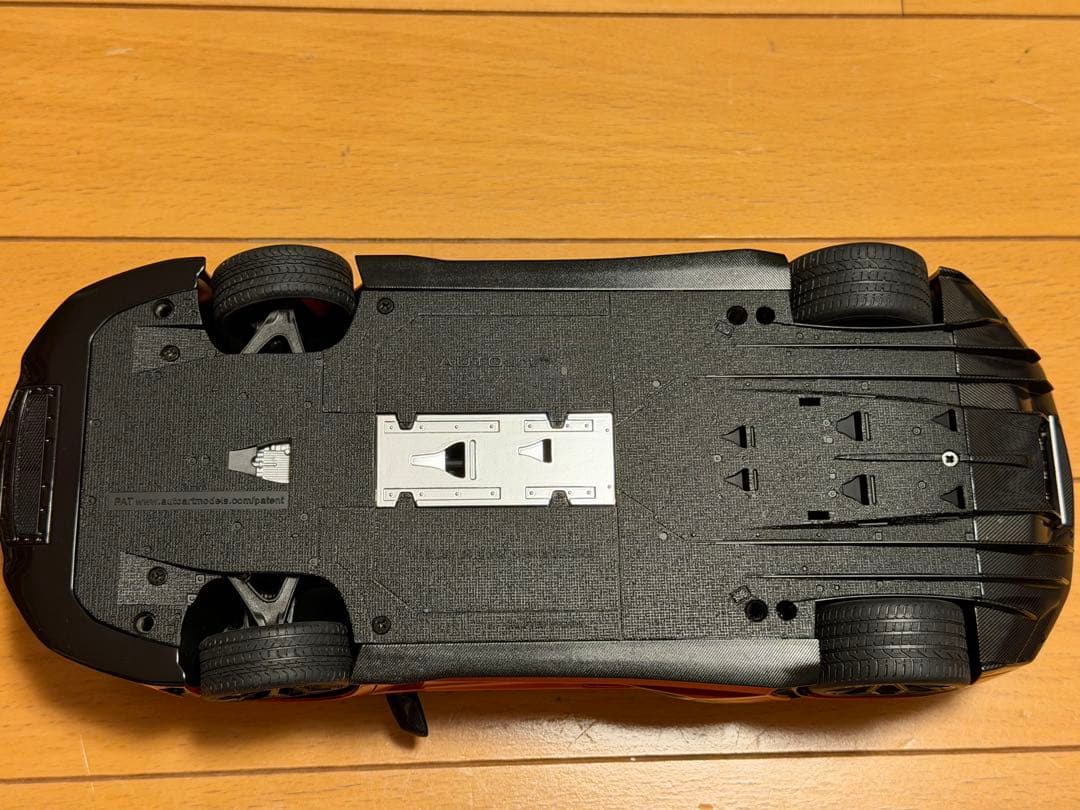 Lamborghini Aventator 1/18 モデルカー