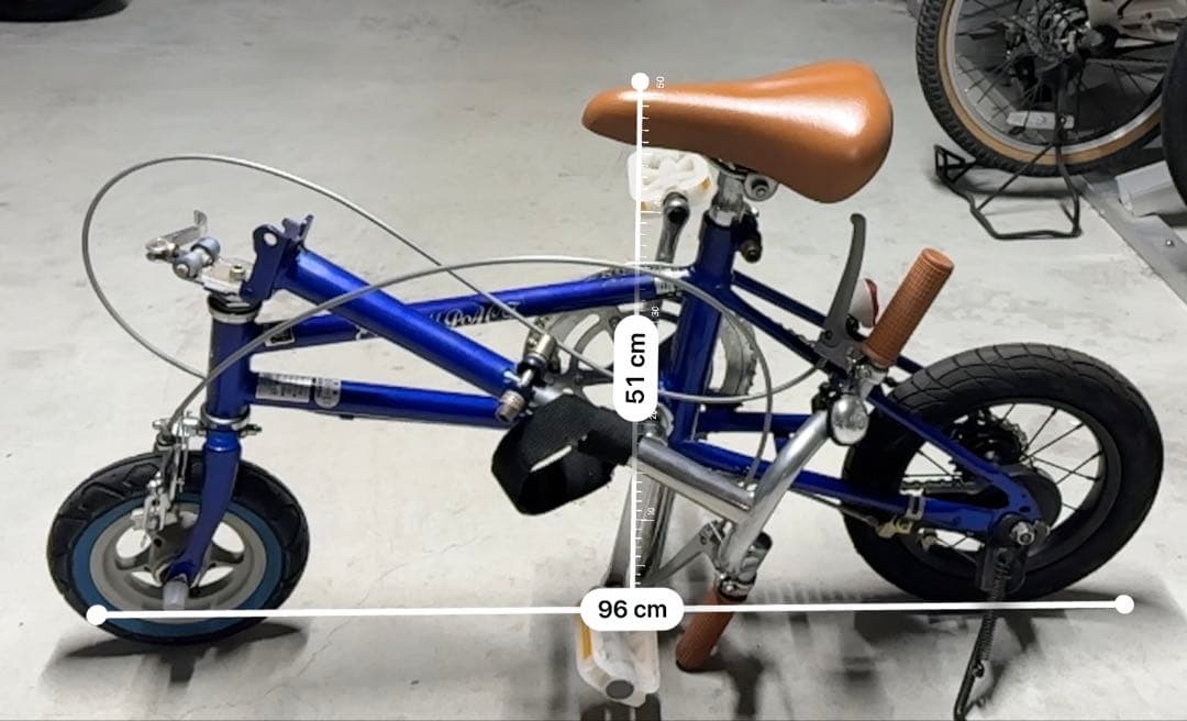 歩くよりはマシ！ E-Compact 折りたたみ 異径 自転車8&12インチ