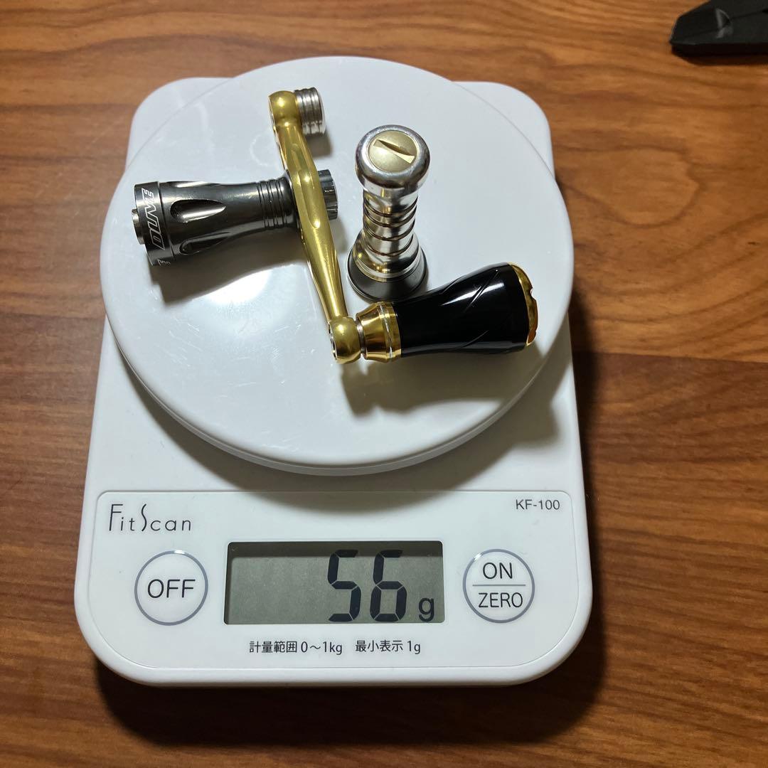 美品　ダイワ用　DLIVE カスタムハンドル　のみ