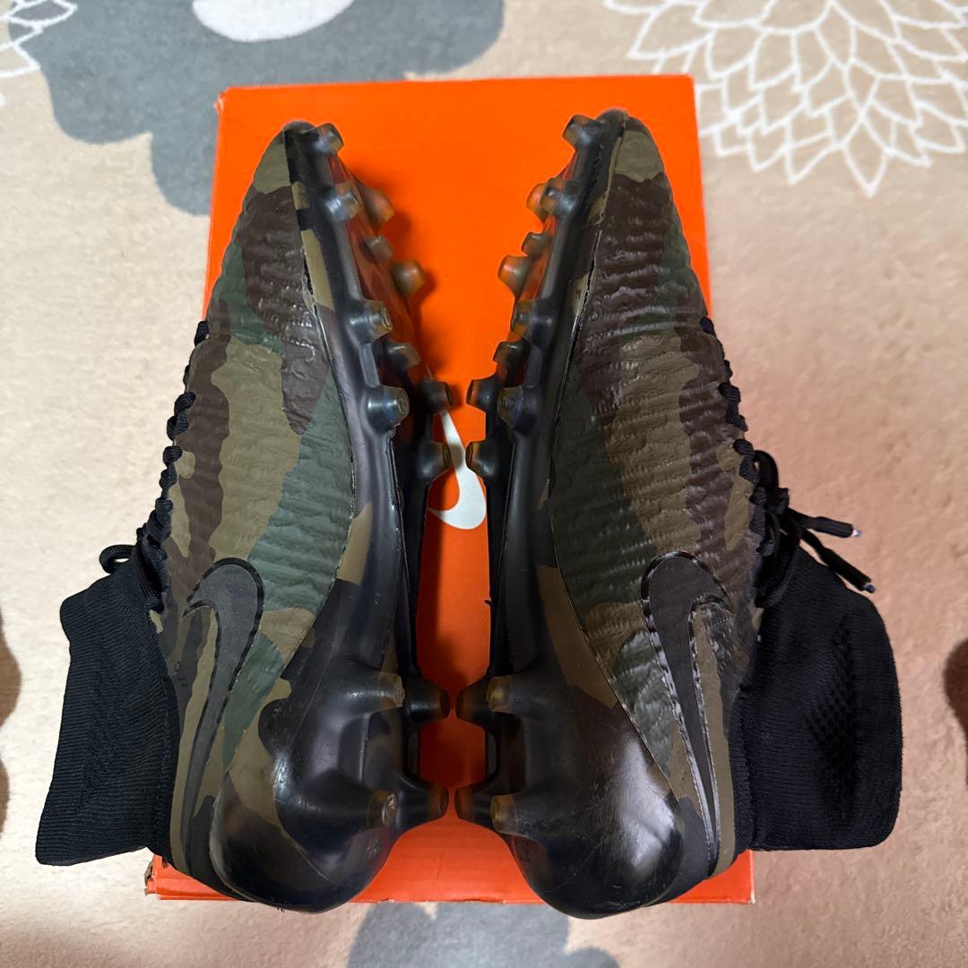 マジスタオブラ　fg 26.0cm