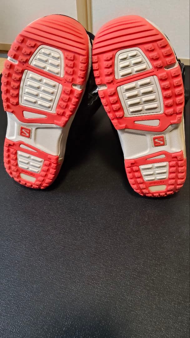 【マロン】【美品】サロモン スノーボードブーツ 25.5