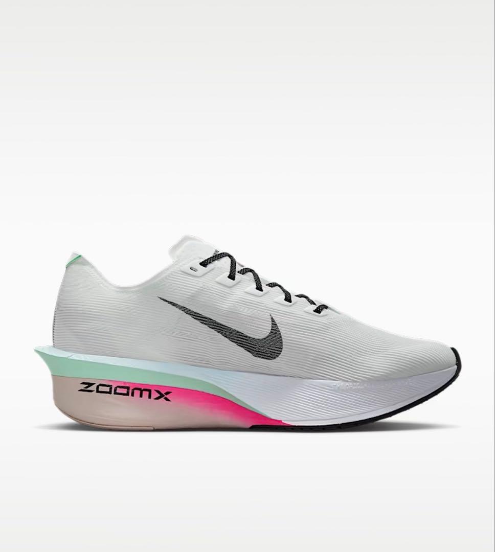 【新品✨️早い者勝ち】NIKE ベイパーフライ4