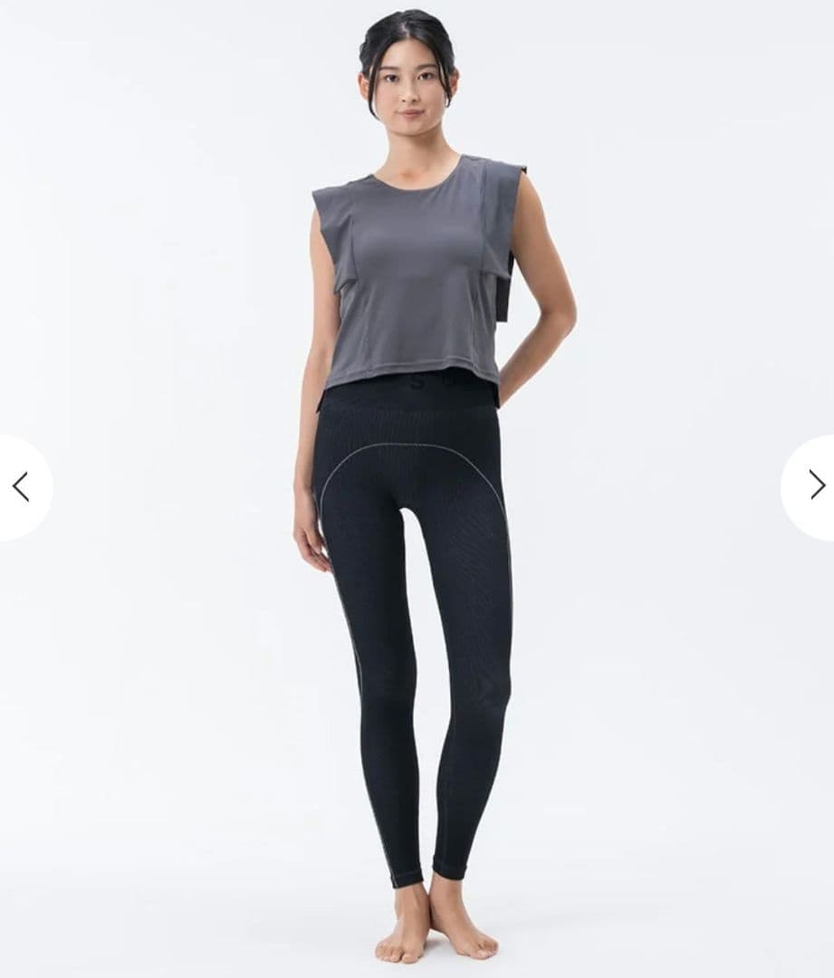 週末値下☆SUKALA カップ付きウイングショルダートップス　LAVA　Sサイズ