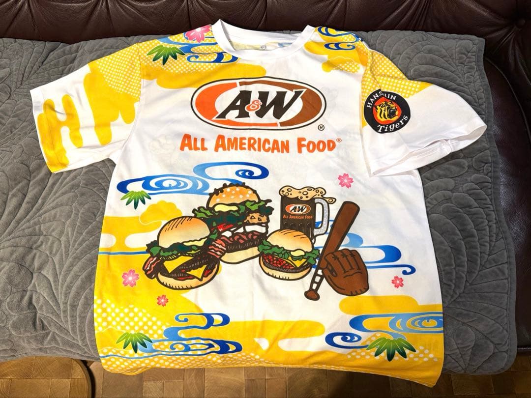 阪神タイガース 2024沖縄 キャンプ Tシャツ A&W 限定コラボLサイズ