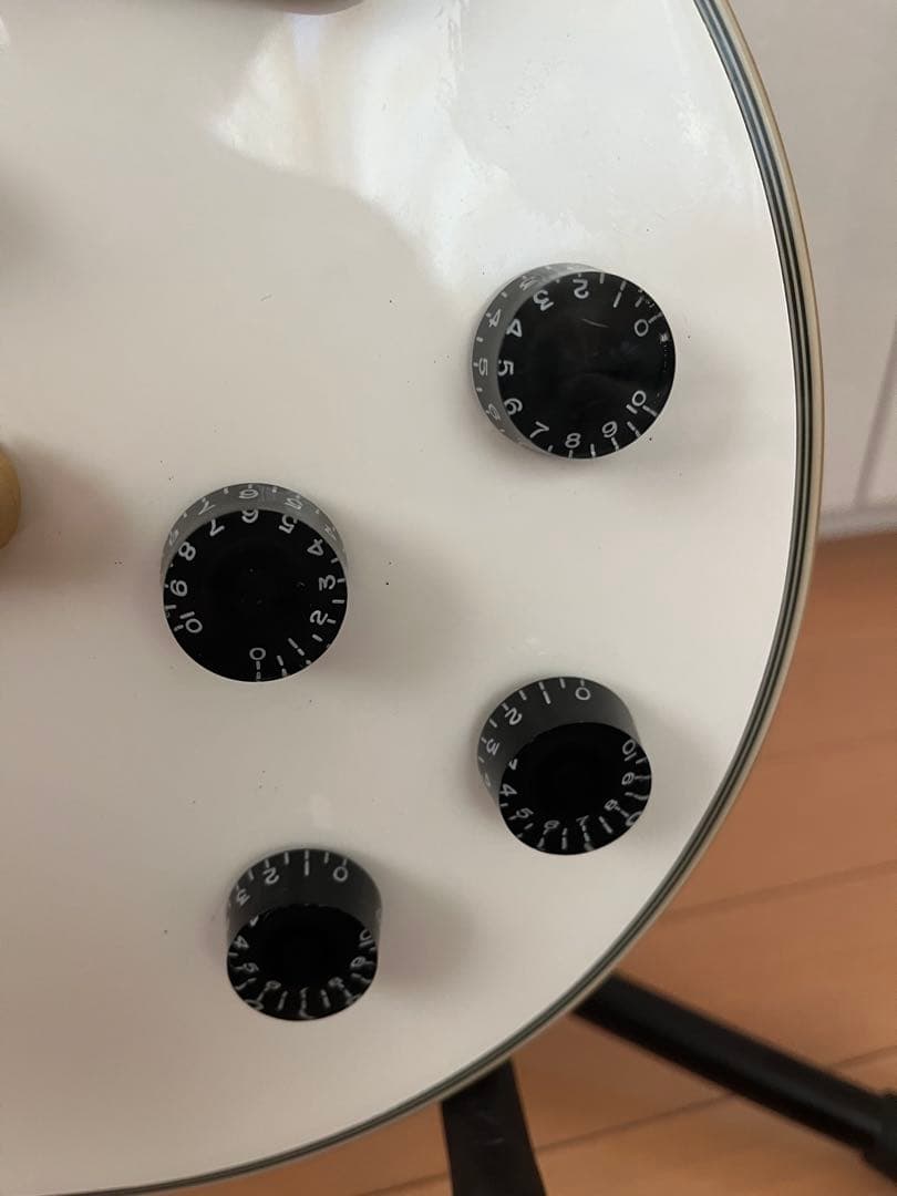 ギター Epiphone Les Paul Custom Pro White