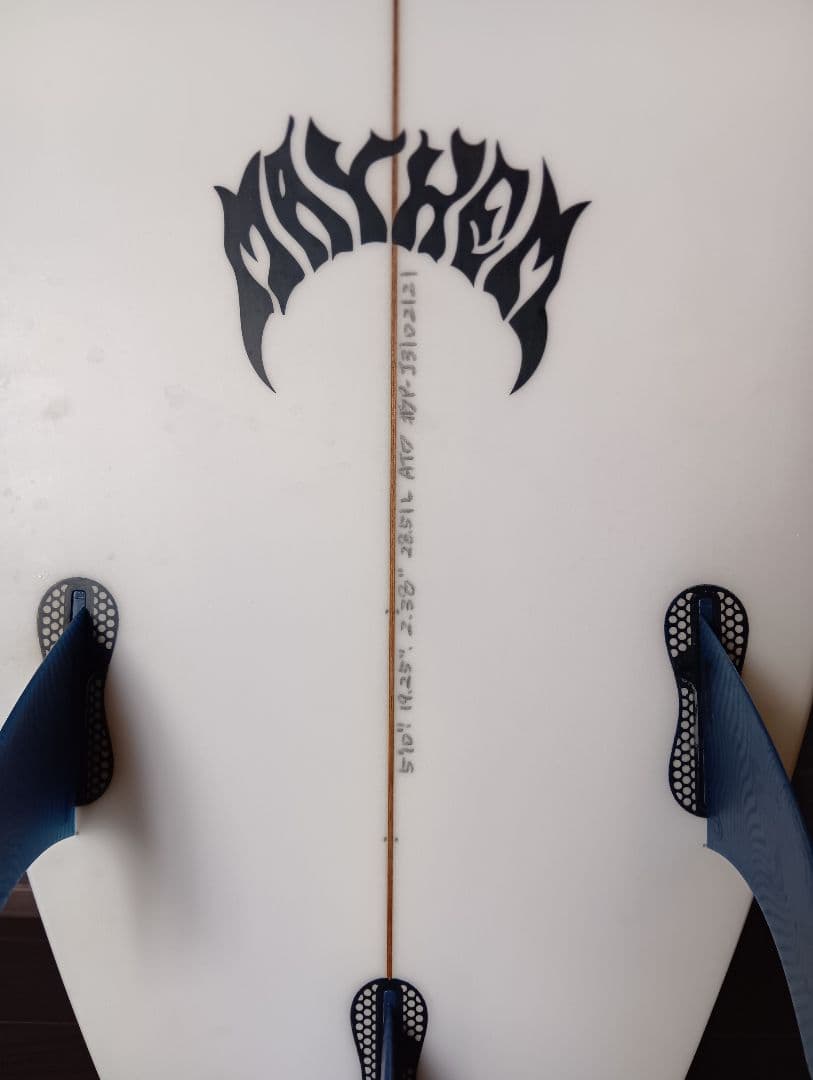 LOST 3.0 STUB D 5.10 28.51L（フィンなし）