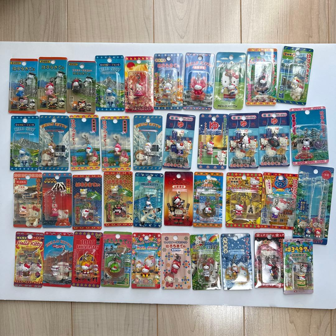 ご当地ハローキティ ストラップセット 68個