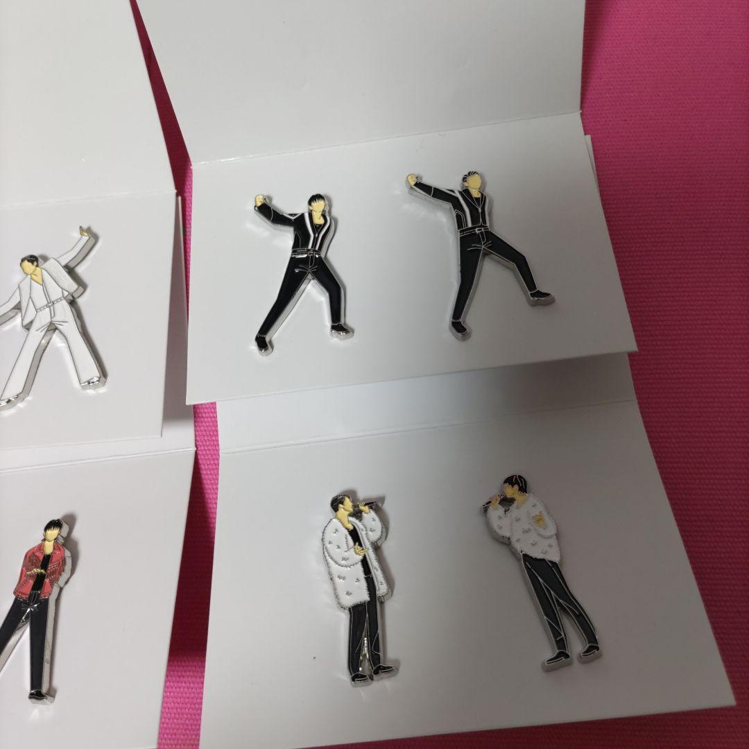 東方神起　ニコイチピンバッジ 最終値下げ