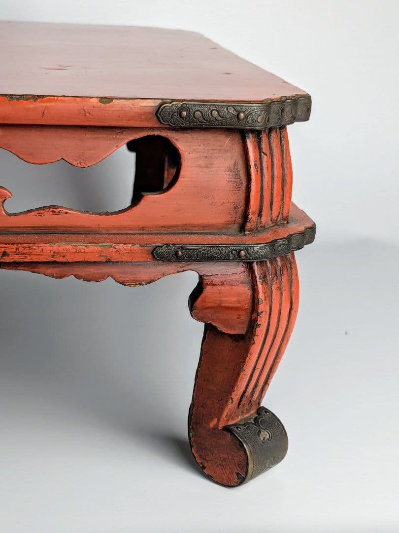 根来四足机　江戸時代　　春日卓　仏教美術　仏具　根来塗