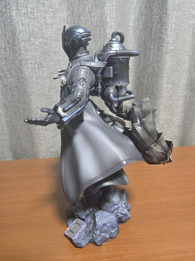 黎明卿ボンドルド　キューズQ フィギュア　メイドインアビス